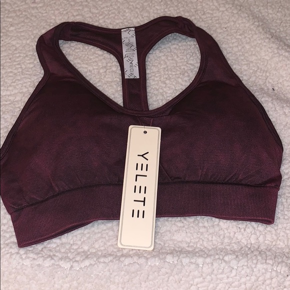 Women’s Activewear set - Picture 2 of 3